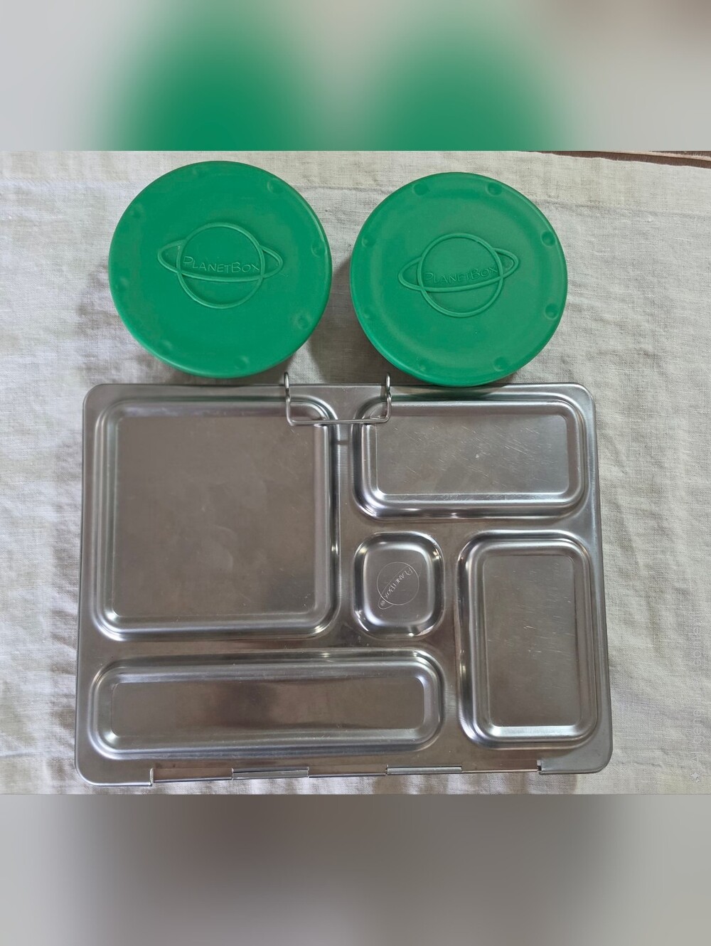 Planetbox Rover Stainless Steel Kids Compartment Lunchbox - Silver with 2 Round